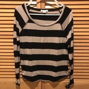 Billabong long sleeve top